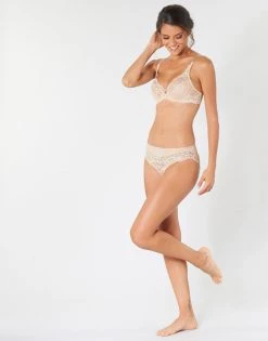 Sous-vêtements Femme Culottes & slips Triumph AMOURETTE CHARM TAI Beige -Boxers Homme Soldes 16474239 500 C